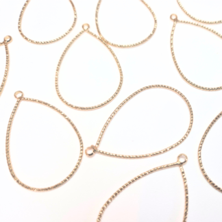 Droppformade berlocker 5-pack 34x22,5x1 mm (20306)